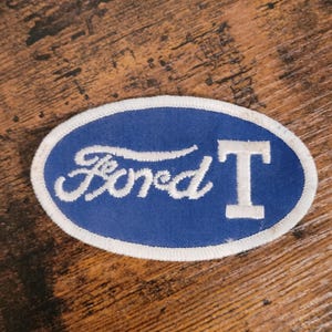 Ford T Sew-on Patch Oval