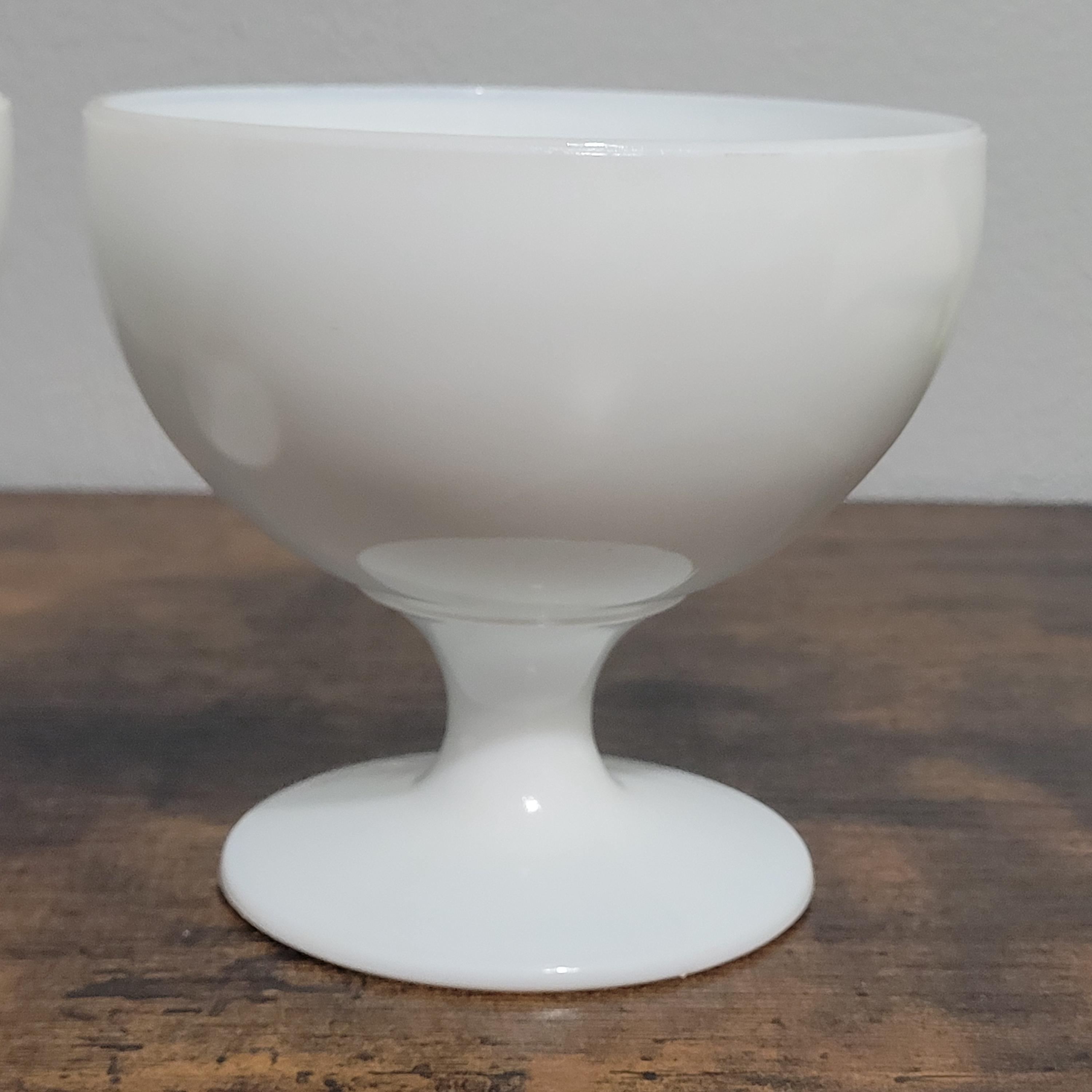 Vintage Milk Glass Pedestal Compote Bowl Smooth Design, 3 Inner Fins - Etsy