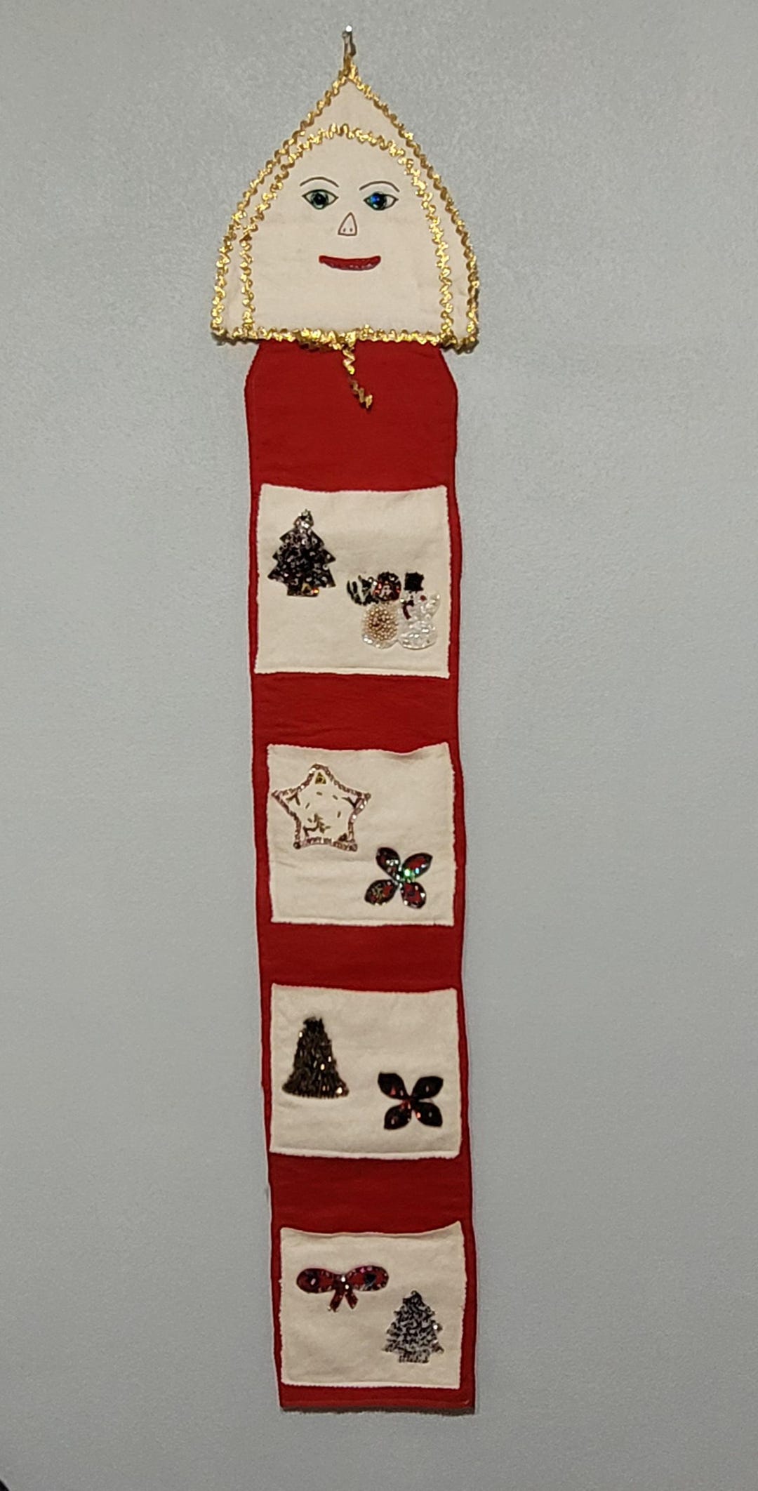 Holiday Hector Card Holder main image 1