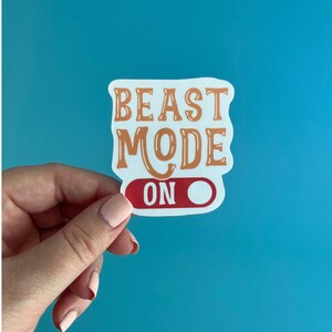 Mode bête sur autocollant / autocollant d'entraînement / autocollant de motivation gym / autocollant esthétique / autocollant orange et rose / étanche / anti-rayures