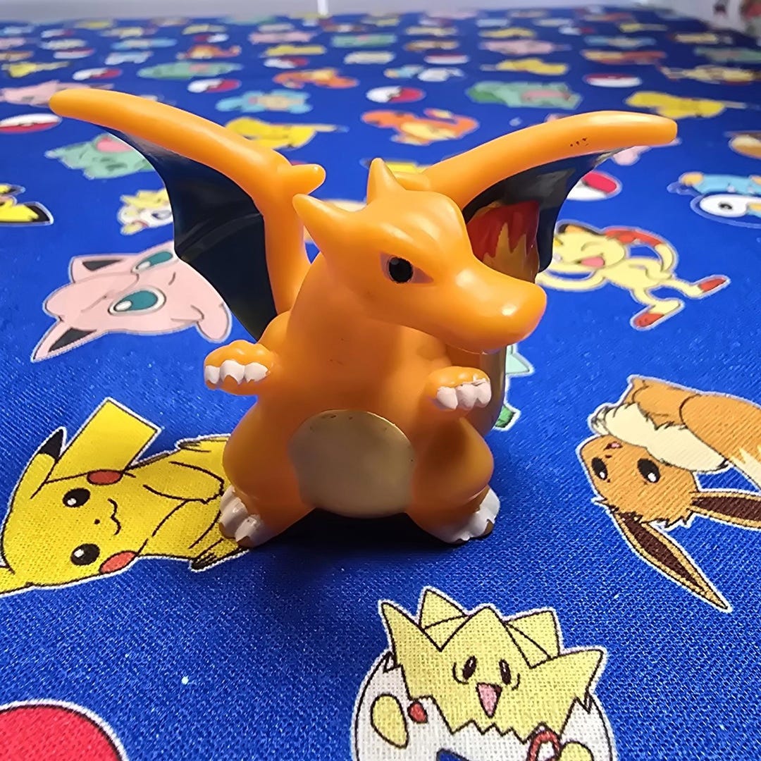 Pokemon Charizard Figure Finger Puppet 2004 Nintendo Bandai PVC Japan ...