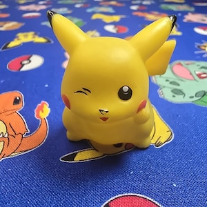 90s pikachu toy - Etsy 日本