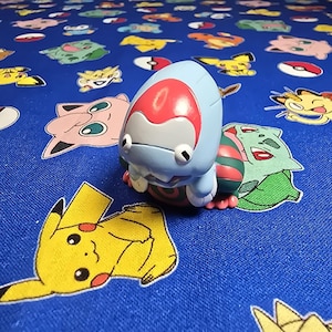 Pokemon Dracovish Figure Finger Puppet 2021 Nintendo PVC Bandai Japan US Seller