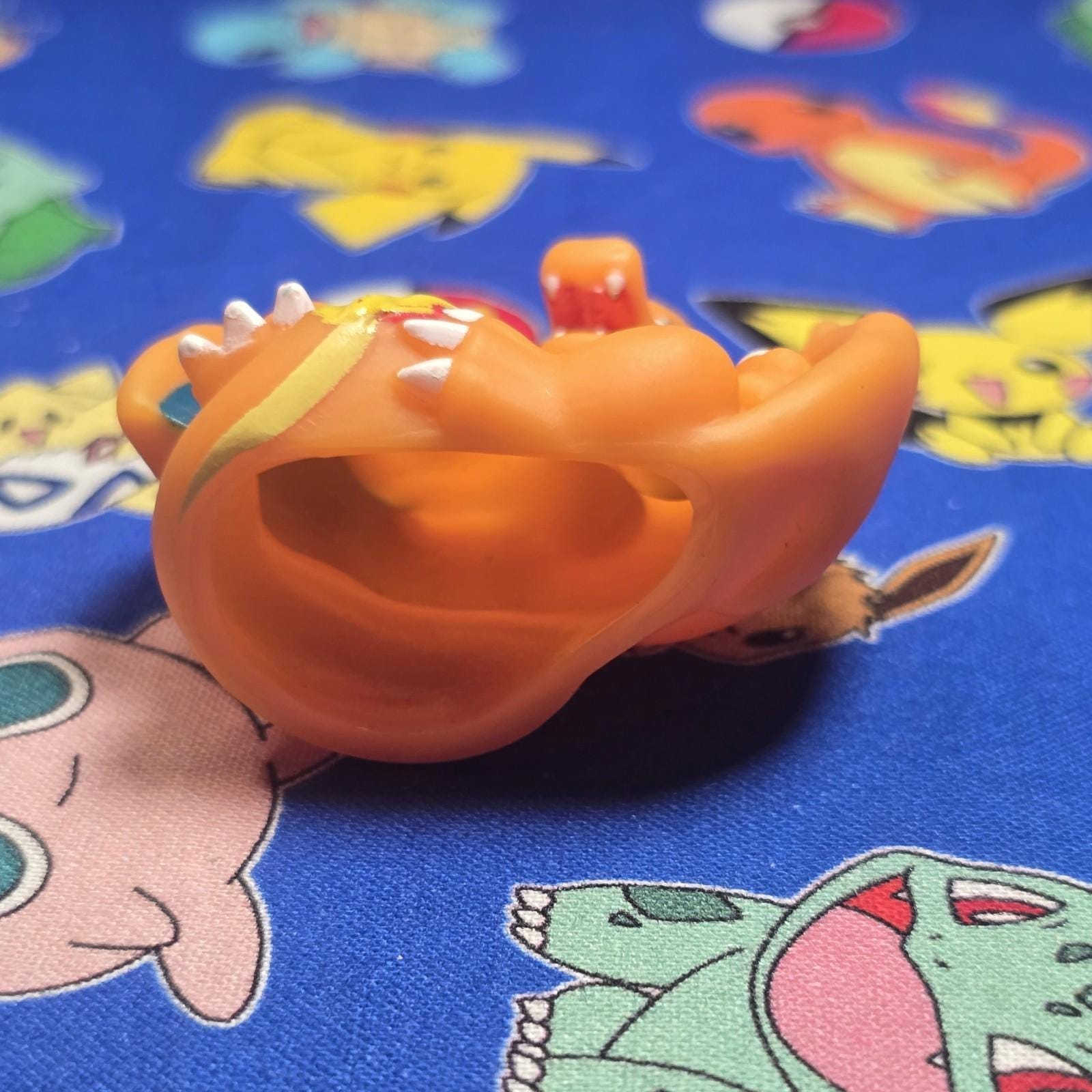 ポケモン リザードン フィギュア 指人形 2021 任天堂 バンダイ 日本