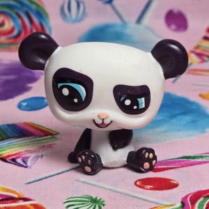 Figurine Littlest Pet Shop Panda N°1413 Hasbro - Occasion, Collection Jouet Vintage - Parfait Pour Les Fans Et Les Enfants