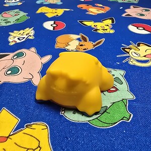 Pokemon Joltik Figure Finger Puppet 2002 Nintendo Bandai PVC Vintage Japan USA image 3