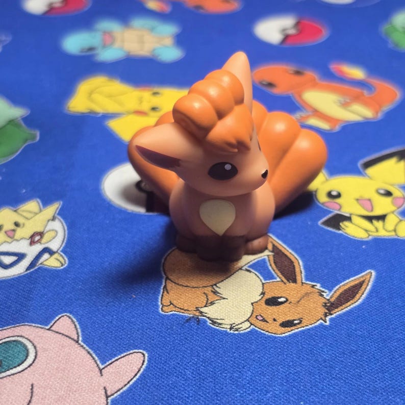 Pokemon Vulpix Figure Finger Puppet 2024 Nintendo Bandai PVC Japan Vintage USA image 4
