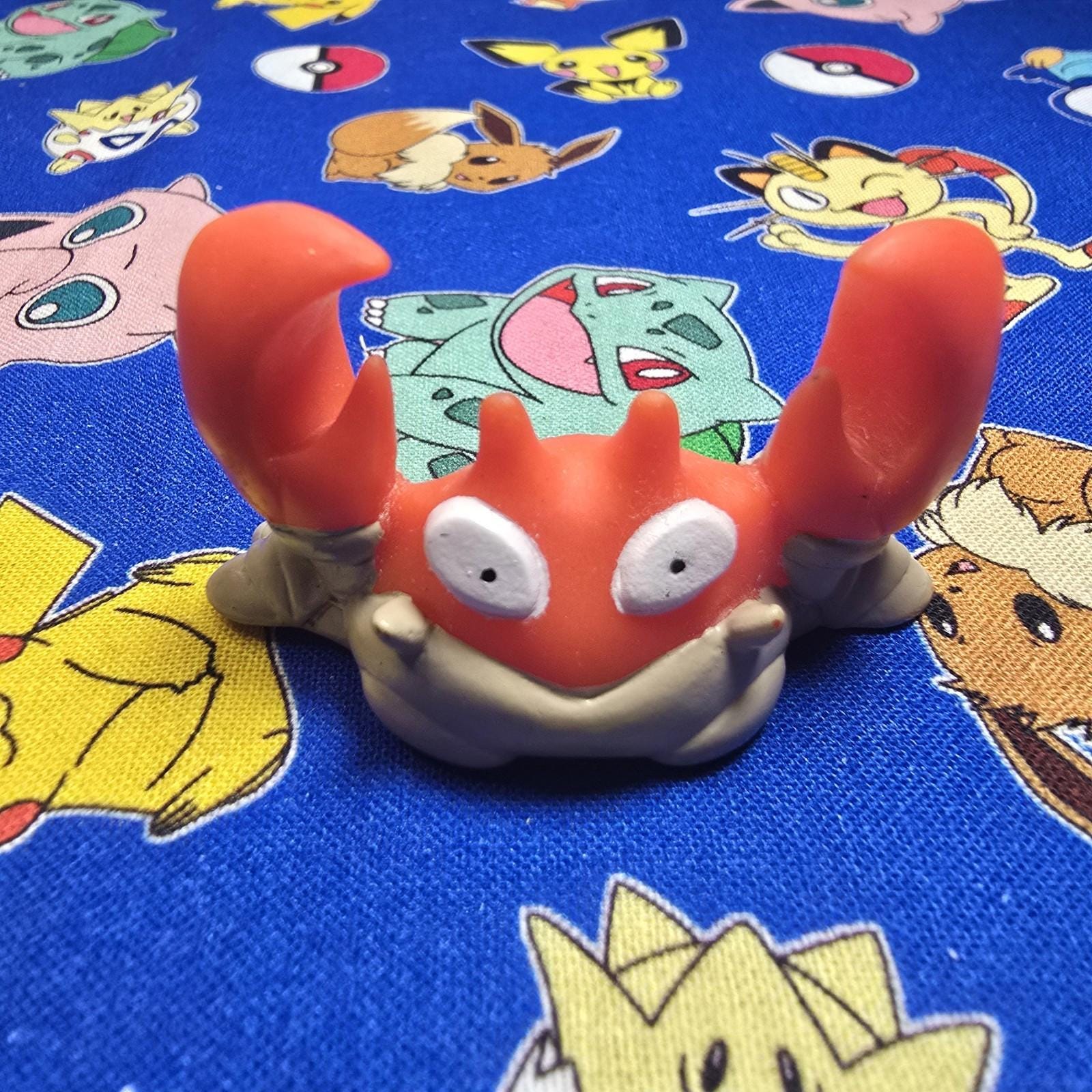 Pokémon Finger Puppet Set – 3 Figures + Celebi Boat Pull-back Toy from