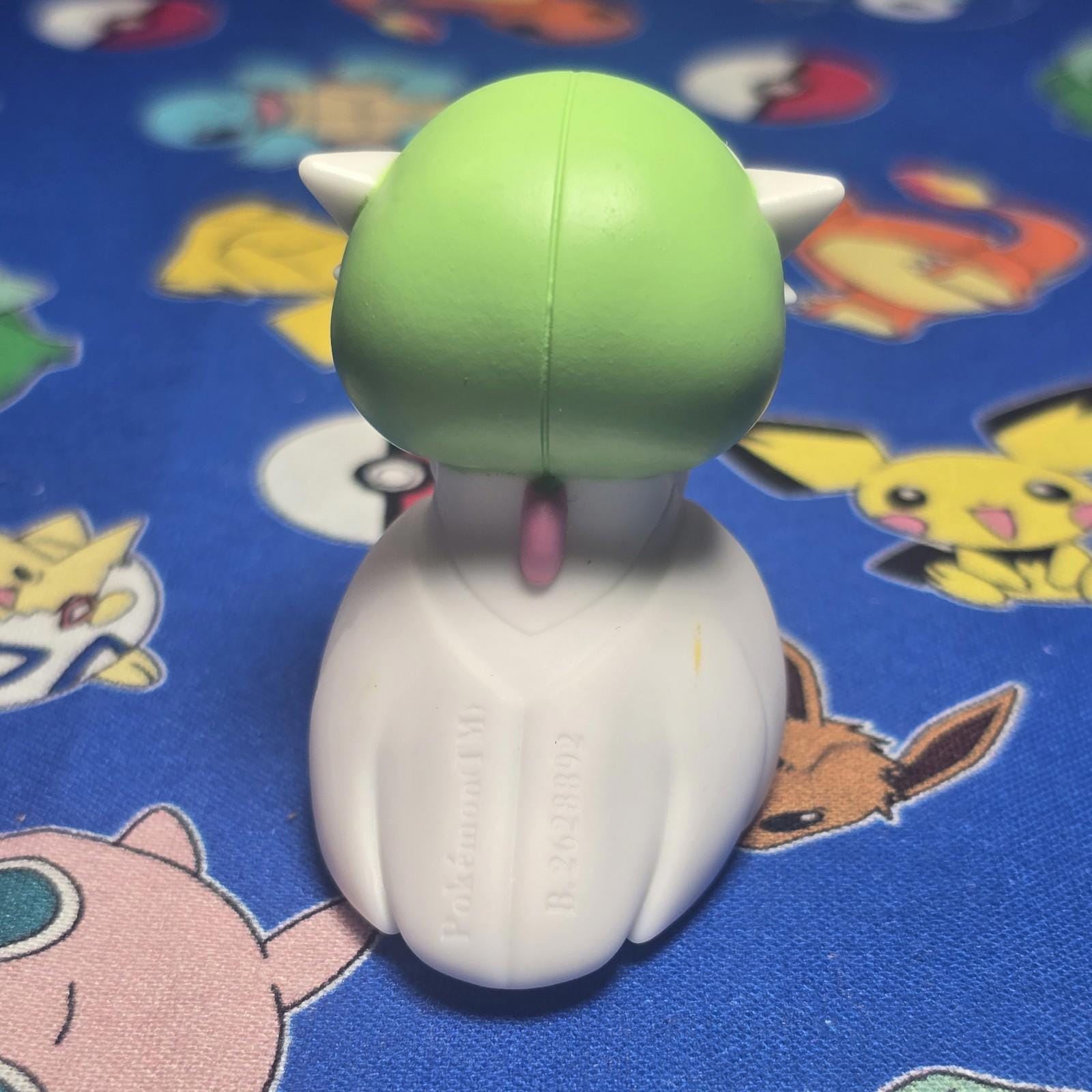 Pokémon Gallery Figure DX: Gardevoir (Moonblast) Pokémon Center Official Site