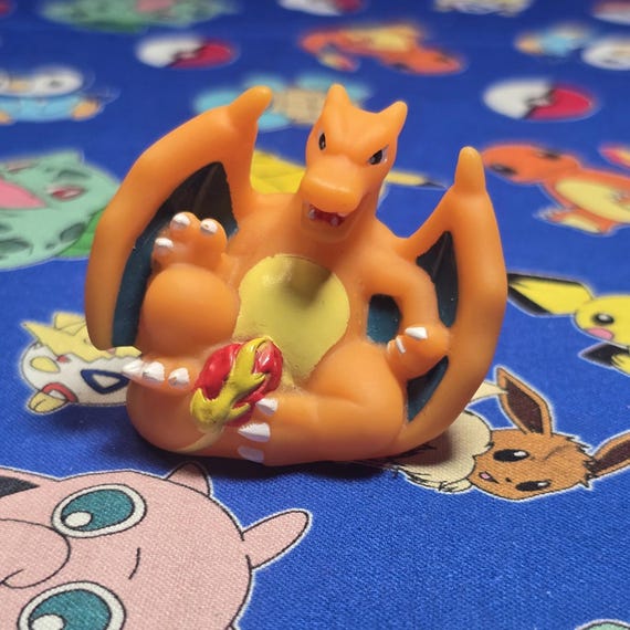 ポケモン リザードン フィギュア 指人形 2021 任天堂 バンダイ 日本