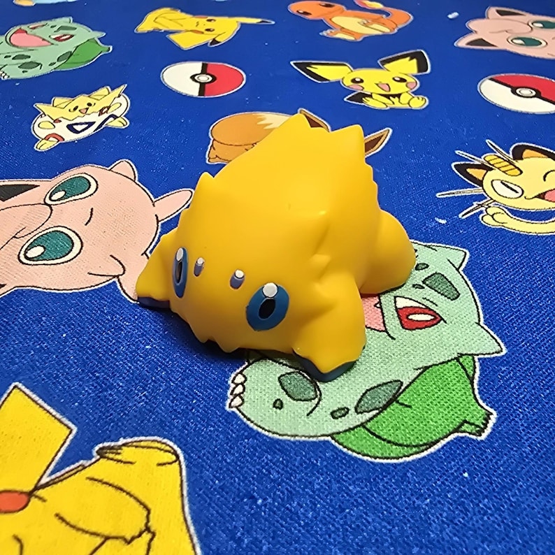 Pokemon Joltik Figure Finger Puppet 2002 Nintendo Bandai PVC Vintage Japan USA image 1