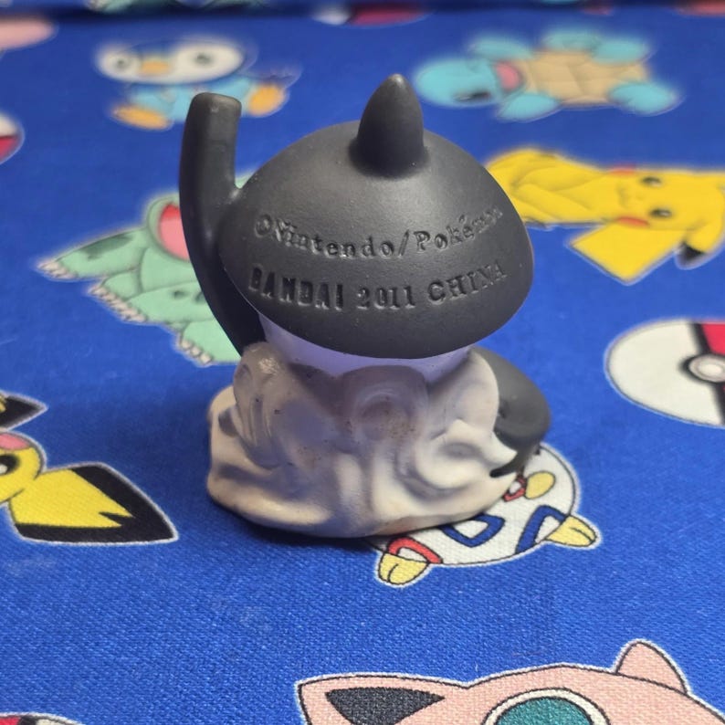 Pokemon Lampent Figure Finger Puppet 2011 Nintendo Bandai PVC Japan USA Seller image 3