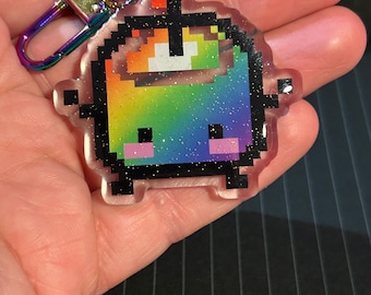 Regenbogen Junimo 2 ”Glitter Epoxy Acryl Charm Schlüsselanhänger Stardew Valley Cozy Gamer
