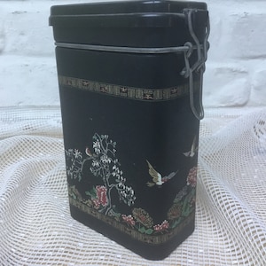 Vintage tin box, Pretty old box with plant and bird decoration, vintage box, metal box, storage box, decorative box