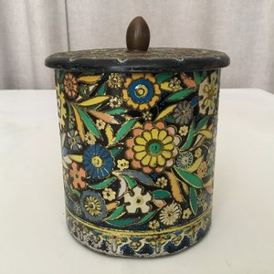 Hübsche große alte Box, Vintage-Box, Deko-Box, Aufbewahrungsbox, Metallbox