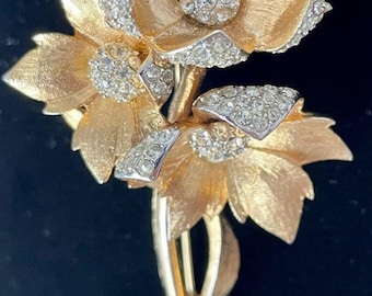 ヴィンテージ マルセル・ブーシェ リリーブローチ、ゴールドトーン