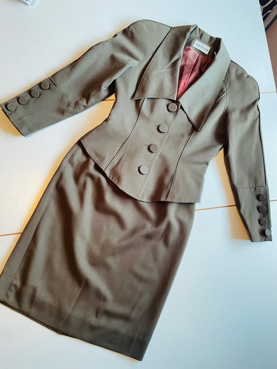 Vintage Albert Nipon Two Piece Suit- Size Small- … - image 4