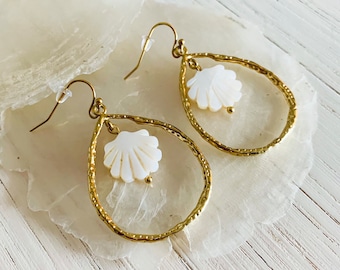 Poema Earrings - Stainless Steel and Mother-of-Pearl Shell Earrings - Women's Jewelry