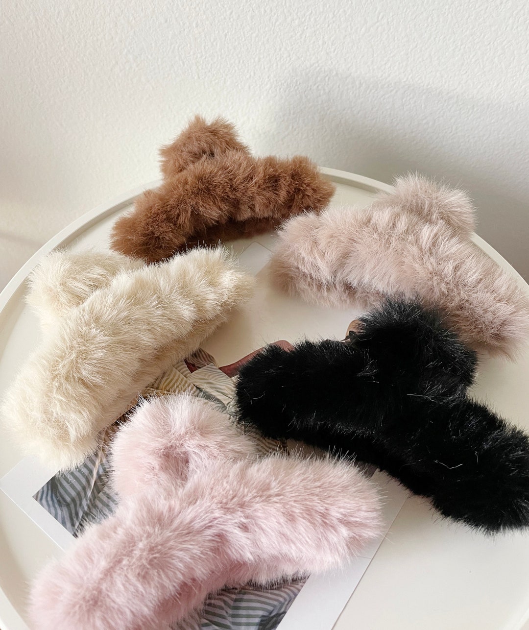 Large Plush Hair Claw Clips Fuzzy Hair Catch Barrette Clips - Etsy