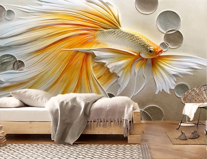 K&ouml;nnte beinhalten: Ein wei&szlig;er und gelber Fisch mit langen, flie&szlig;enden Flossen vor einem Hintergrund aus wei&szlig;en und grauen Kreisen. Der Fisch ist im 3D-Stil gehalten und wirkt wie eine Skulptur.
