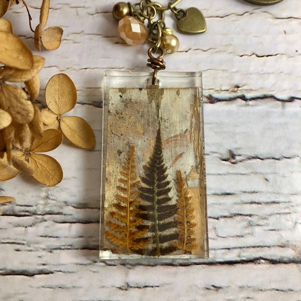 Forest of ferns keychain - Art keychain - Resin keychain - Purse charm - Nature keychain - Women Keychain - Teacher gift