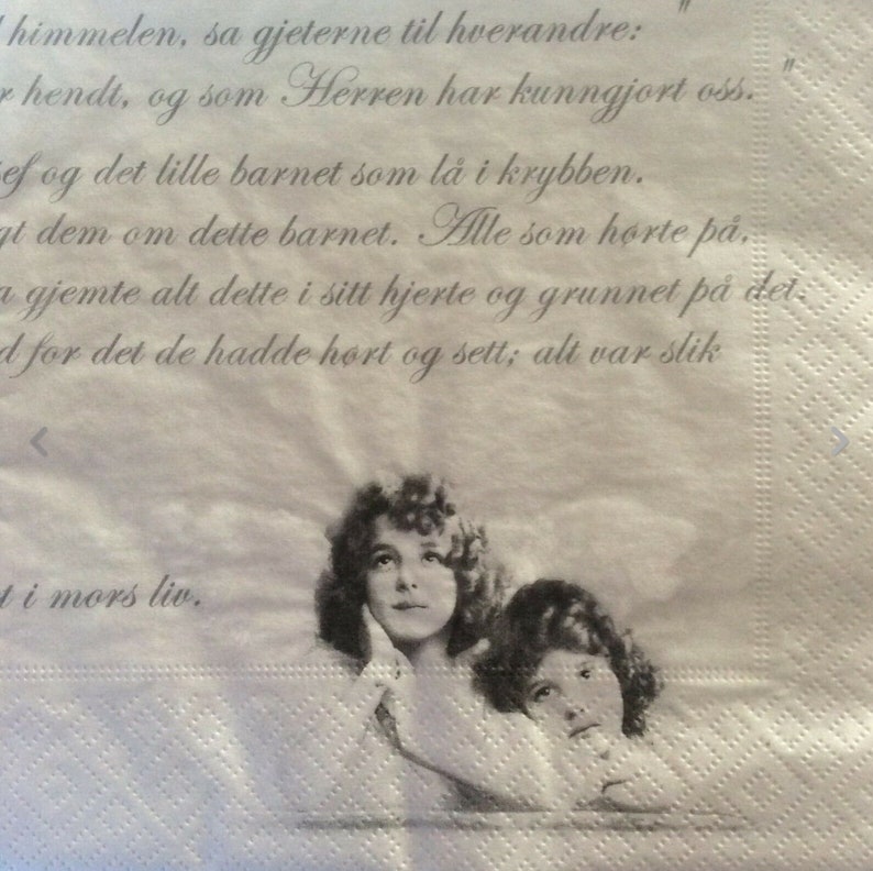 K&ouml;nnte beinhalten: Ein Vintage-Bild von zwei Engeln mit einem Zitat in schwarzem Text auf wei&szlig;em Hintergrund. Das Zitat lautet: "Im Himmel sagten die Hirten zueinander: "Es ist geschehen, und wie der Herr uns verk&uuml;ndet hat." Und das kleine Kind, das in der Krippe lag. Sie erz&auml;hlten ihnen von diesem Kind. Alle, die es h&ouml;rten. Sie bewahrten all dies in ihren Herzen und dachten dar&uuml;ber nach, weil sie es geh&ouml;rt und gesehen hatten; alles war so