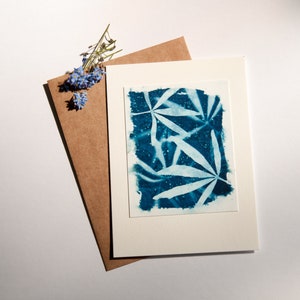 Handgemaakte originele cyanotype print lege groeten kaart