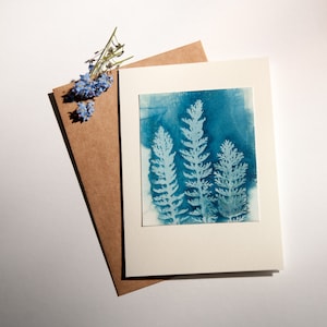 Handgemaakte originele cyanotype print lege groeten kaart