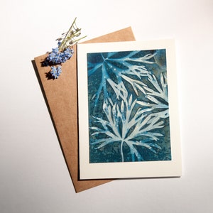 Handgemaakte originele cyanotype print lege groeten kaart