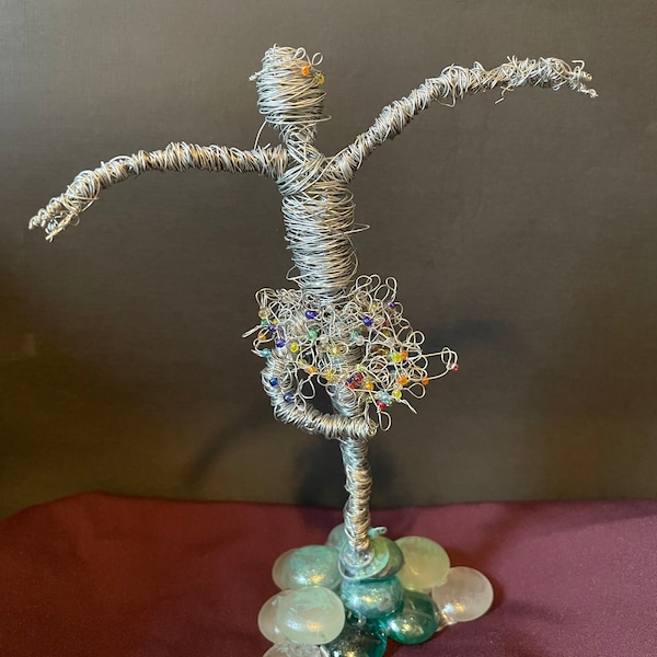 Wired Art Ballerina