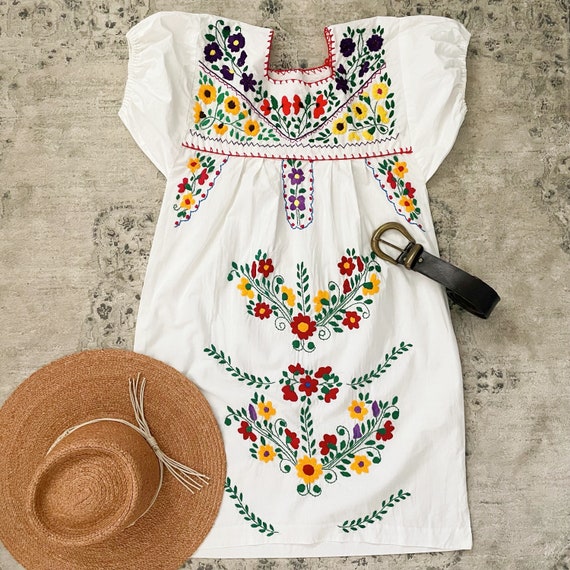 70s Oaxacan/Mexican traditional embroidered Flora… - image 2