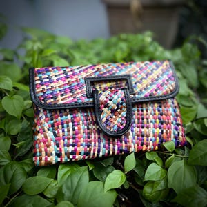 Philippine Pandan Straw Clutch Bag | Handmade Sustainable Fashion Accessories | Unique Tropical Gifts For Women
