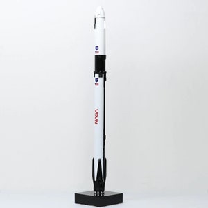 SpaceX Model Falcon 9 Crew Dragon Spacecraft Rocket Models Kit,Home decor,Office decor,Pilot gift,Space & Aviation,Free Shipping