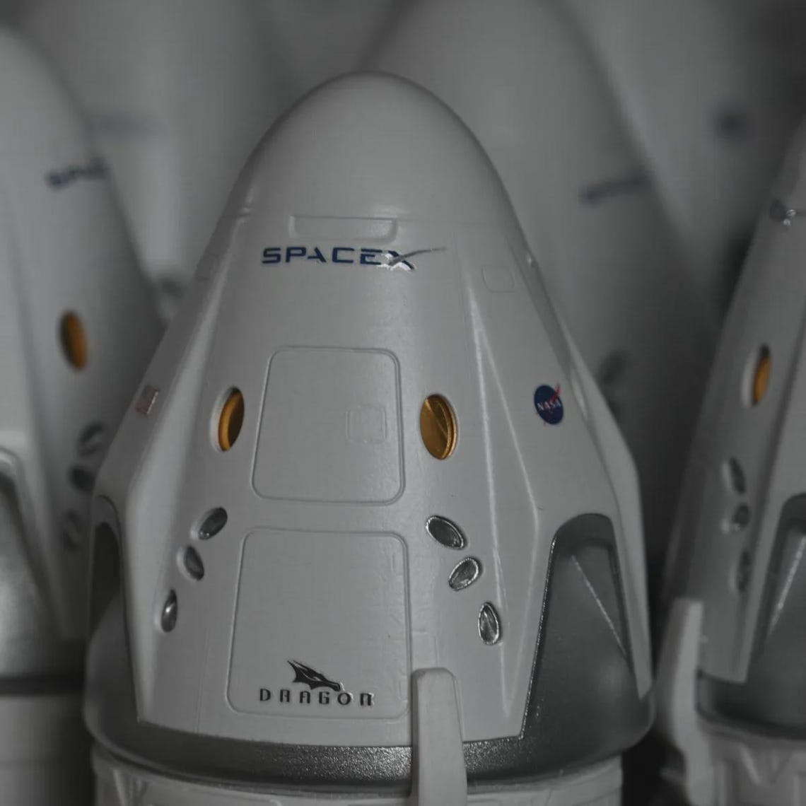 Spacex Model Kit for Sale, Crew Dragon Spacecraft Capsule Model Kit ...
