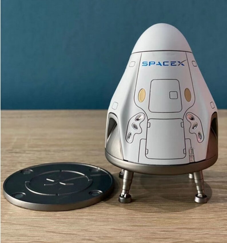 Spacex Model Kit, Starship Rocket Model Crew Dragon Spacecraft,front