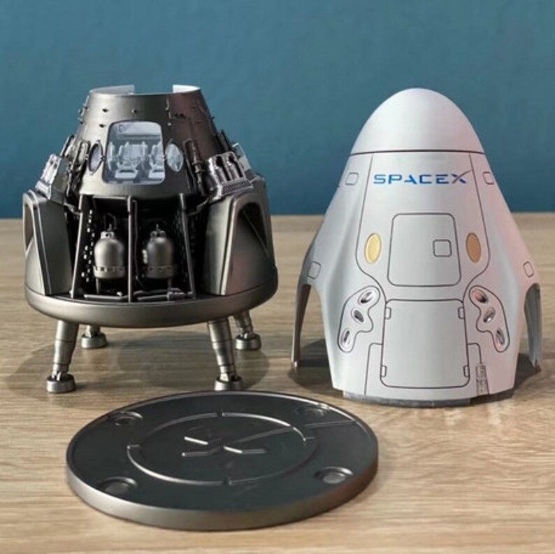 Spacex Model Kit, Starship Rocket Model Crew Dragon Spacecraft,front