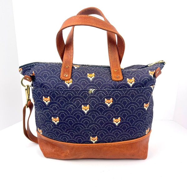 Canvas & Leather Tote | Handmade crossbody bag | Shiba Inu blue denim | Solid brass copper hardware, zip with pockets.