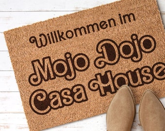 MOJO DOJO Casa House Kokos Fußmatte personalisierbar | Indoor Türmatte | Spruch funny | Geschenk Einzug | Türmatte Willkommen