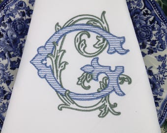 Embroidered Monogrammed Napkins / Personalized Wedding Napkins / Wedding Linens / Dinner Napkins / Vintage Vine Monogram