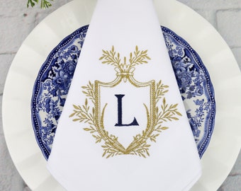 Monogrammed Napkin / Personalized Napkin / Dinner Napkin / Cotton Napkins/ Wedding Gift / Crest with Laurel Monogram