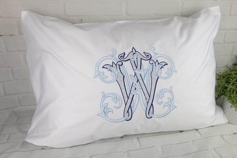 Set of 2 Monogram Pillow Cases/Shams 100% Cotton / Monogrammed Pillow/ Wedding gift / Personalized Pillow / Bridal Shower Gift