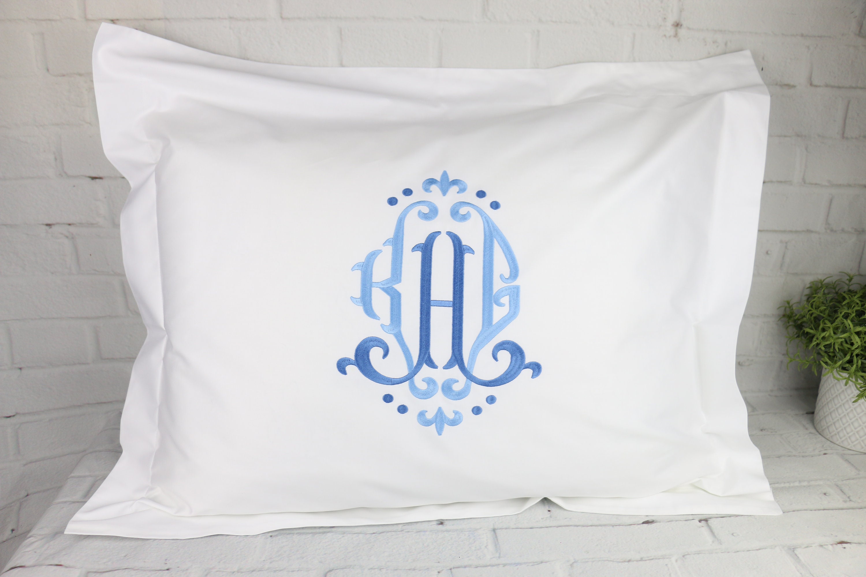 RM Monogram Pillow Cover 50x50 – Maison Leonie