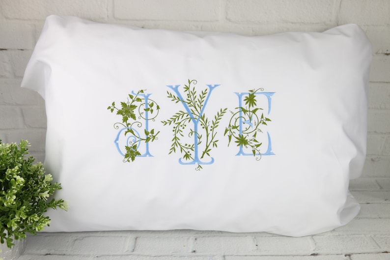 Set of 2 Monogrammed Pillowcases / 100 Cotton / Embroidered Etsy