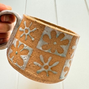 Handgjord keramisk kaffemugg