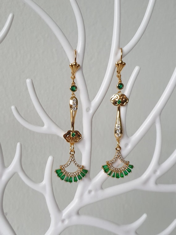Art Deco Emerald Earrings, Baguette Fan Emerald Clear Drop Earrings 1920's Gatsby Earrings, Aesthetic Earrings