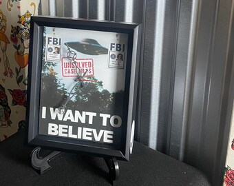 X-Files 8x10 Inch Clock
