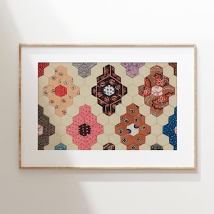 Vintage-Textilkunstdruck | Geometrische Quilt-Wanddekoration (Digitales JPG)