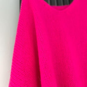 Fuchsia Mohair Mix Pullover : Übergroßer Strickpullover mit V-Ausschnitt