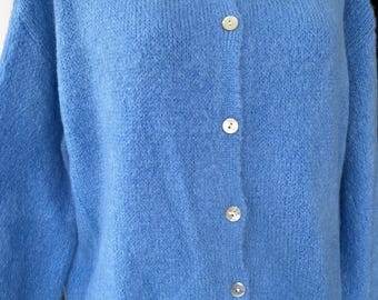 Cárdigan de punto de alpaca azul claro, color azul aciano