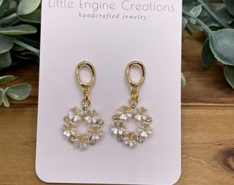 Charm Daisy Earrings